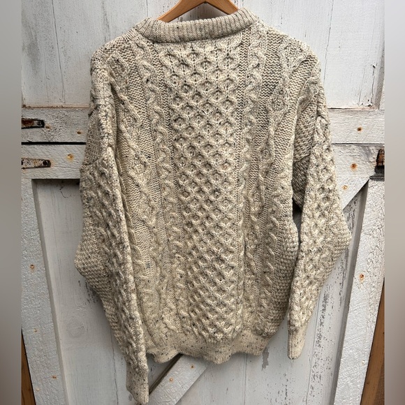 100% pure wool Irish made fisherman’s sweater NWT in oatmeal size large - Picture 7 of 7
